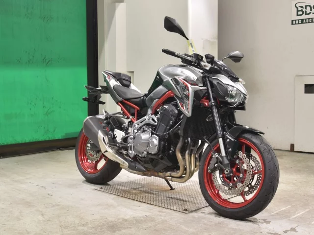 Kawasaki Z900-2  с аукциона в Японии