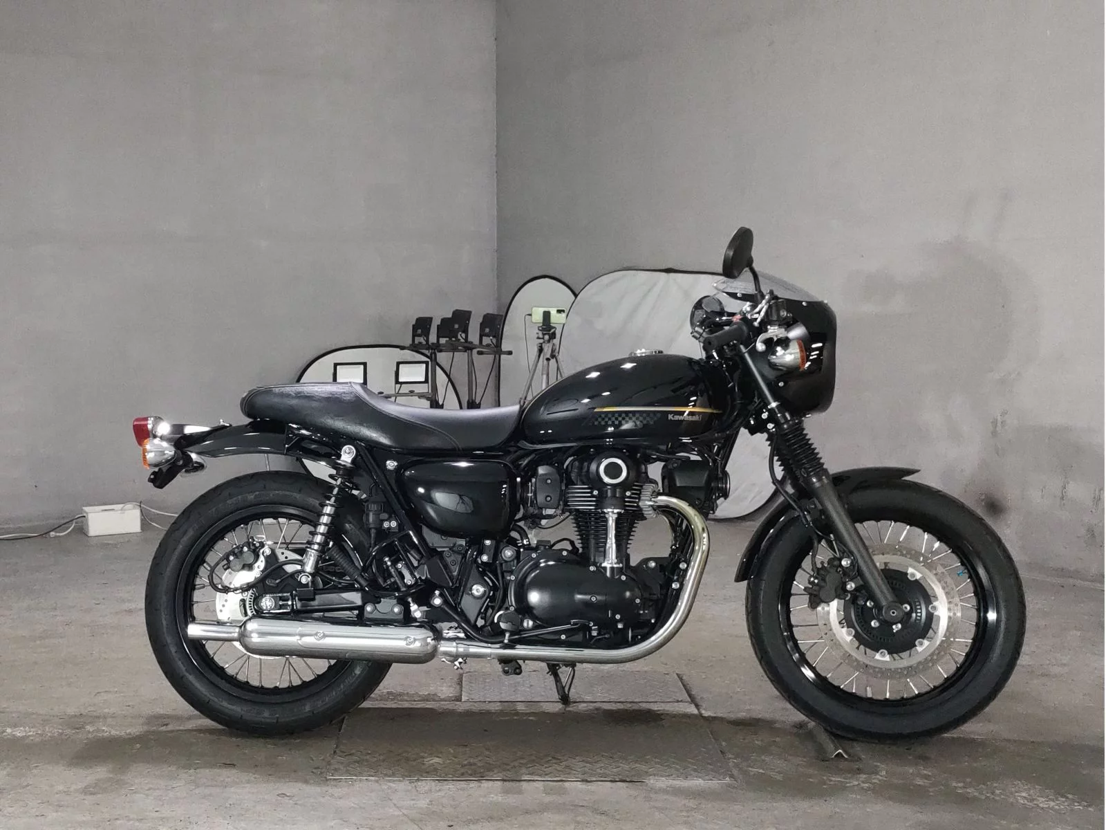 Kawasaki W800KAFE  с аукциона в Японии