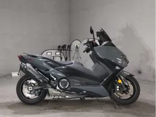 Yamaha T-MAX560  с аукциона в Японии