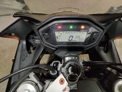 Honda CBR400R