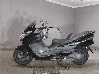 Suzuki SKYWAVE 250S