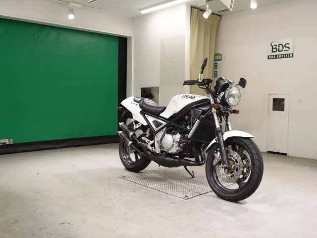 Yamaha R1-Z  с аукциона в Японии