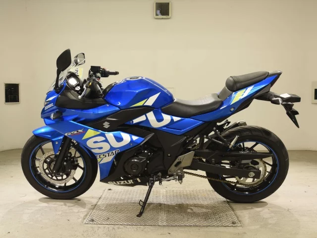 Suzuki GSX250RA  с аукциона в Японии