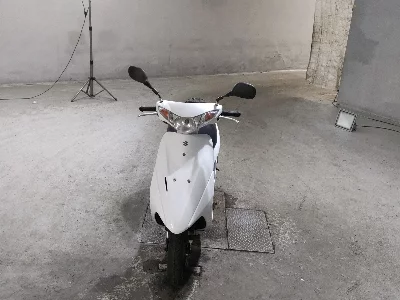 Suzuki ADDRESS V50
