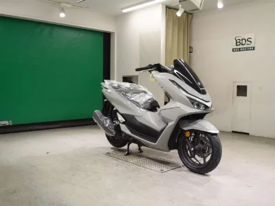 Honda PCX125-4
