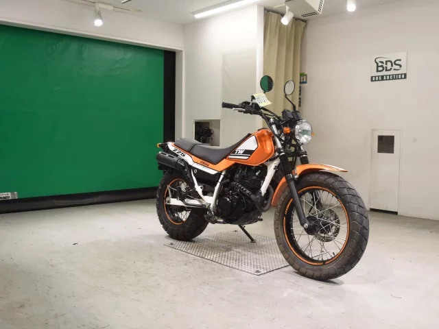 Yamaha TW225  с аукциона в Японии