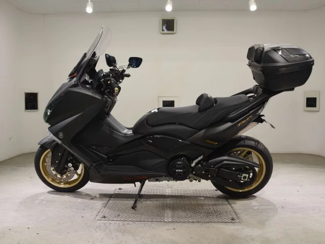 Yamaha T-MAX530 ABS  с аукциона в Японии