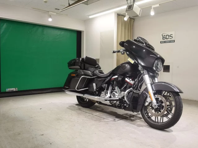 Harley-Davidson HARLEY FLHXSE1920CVO  с аукциона в Японии