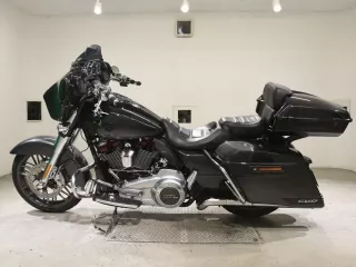 Harley-Davidson HARLEY FLHXSE1920CVO