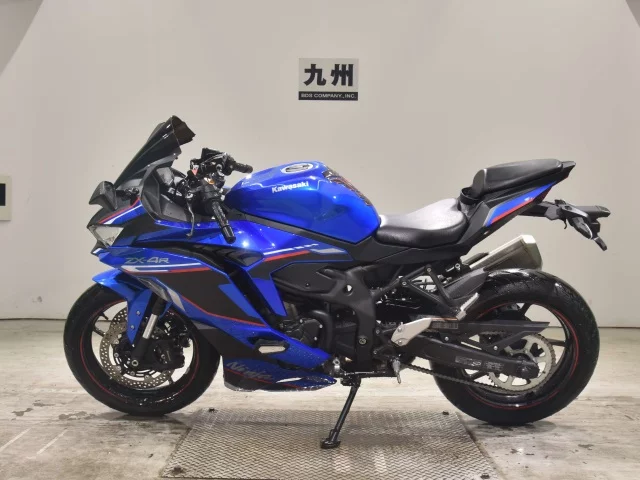 Kawasaki ZX-4R SE  с аукциона в Японии
