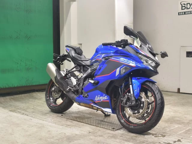 Kawasaki ZX-4R SE  с аукциона в Японии