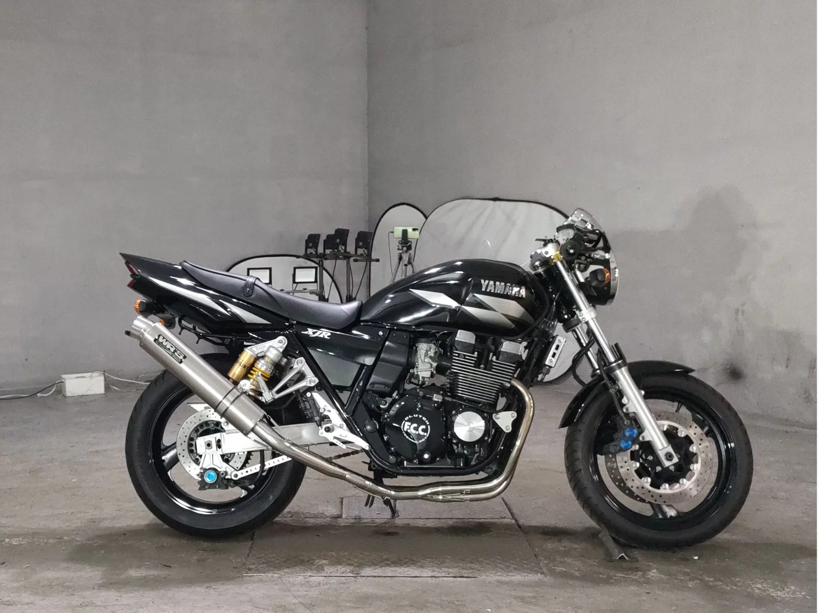 Yamaha XJR400R-1  с аукциона в Японии