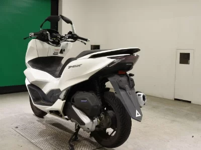 Honda PCX125-4