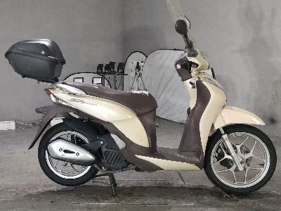 Мотоцикл из Японии Honda SH MODE