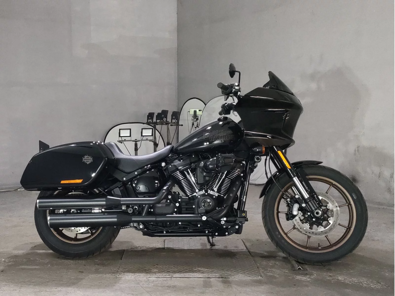 Harley-Davidson HARLEY FXLRST1920  с аукциона в Японии