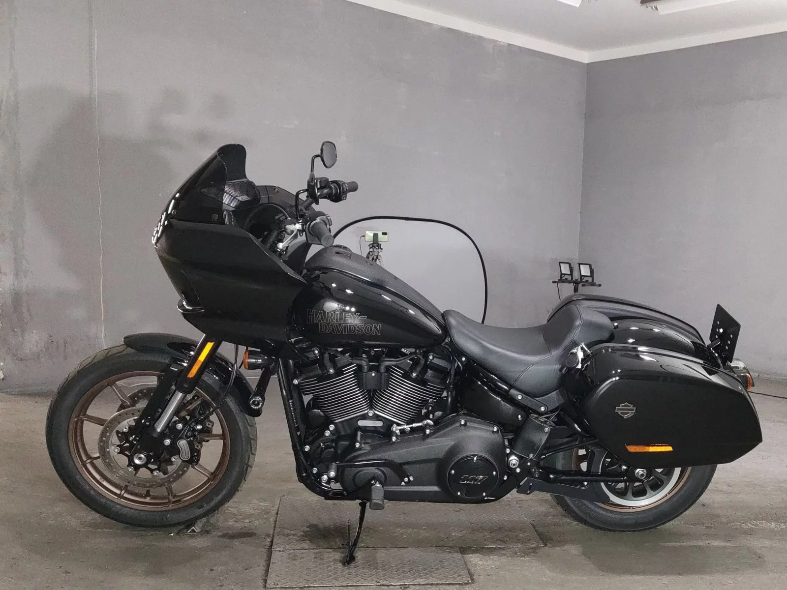 Harley-Davidson HARLEY FXLRST1920  с аукциона в Японии