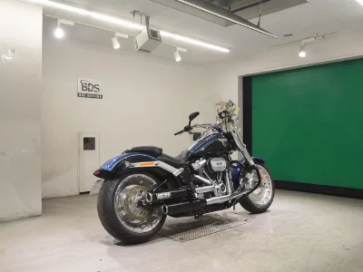 Harley-Davidson HARLEY FLFBS1870