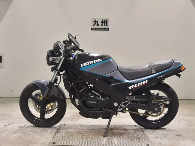 Honda VTZ250  с аукциона в Японии