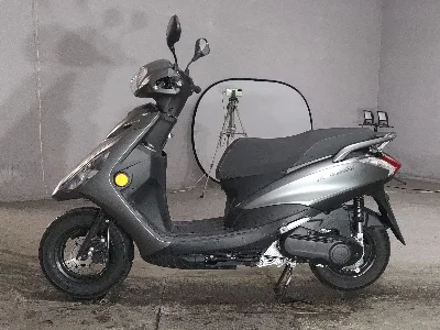 Yamaha AXIS Z