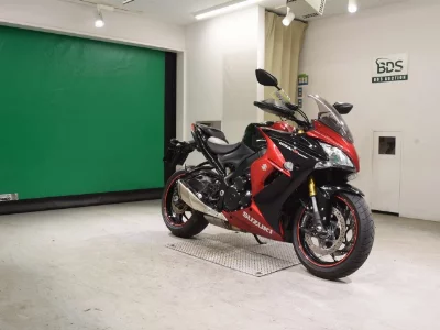 Suzuki GSX-S1000F