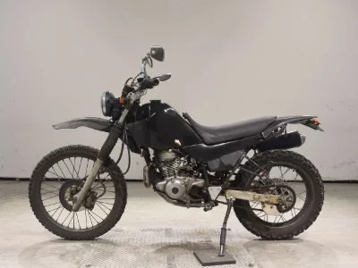 Yamaha SEROW 225-3