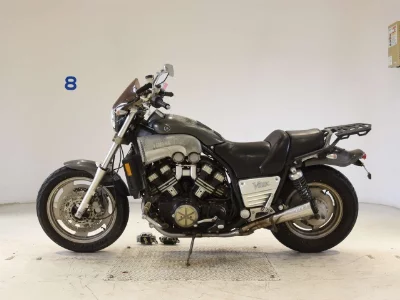 Yamaha V-MAX