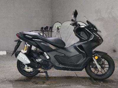 Honda ADV160