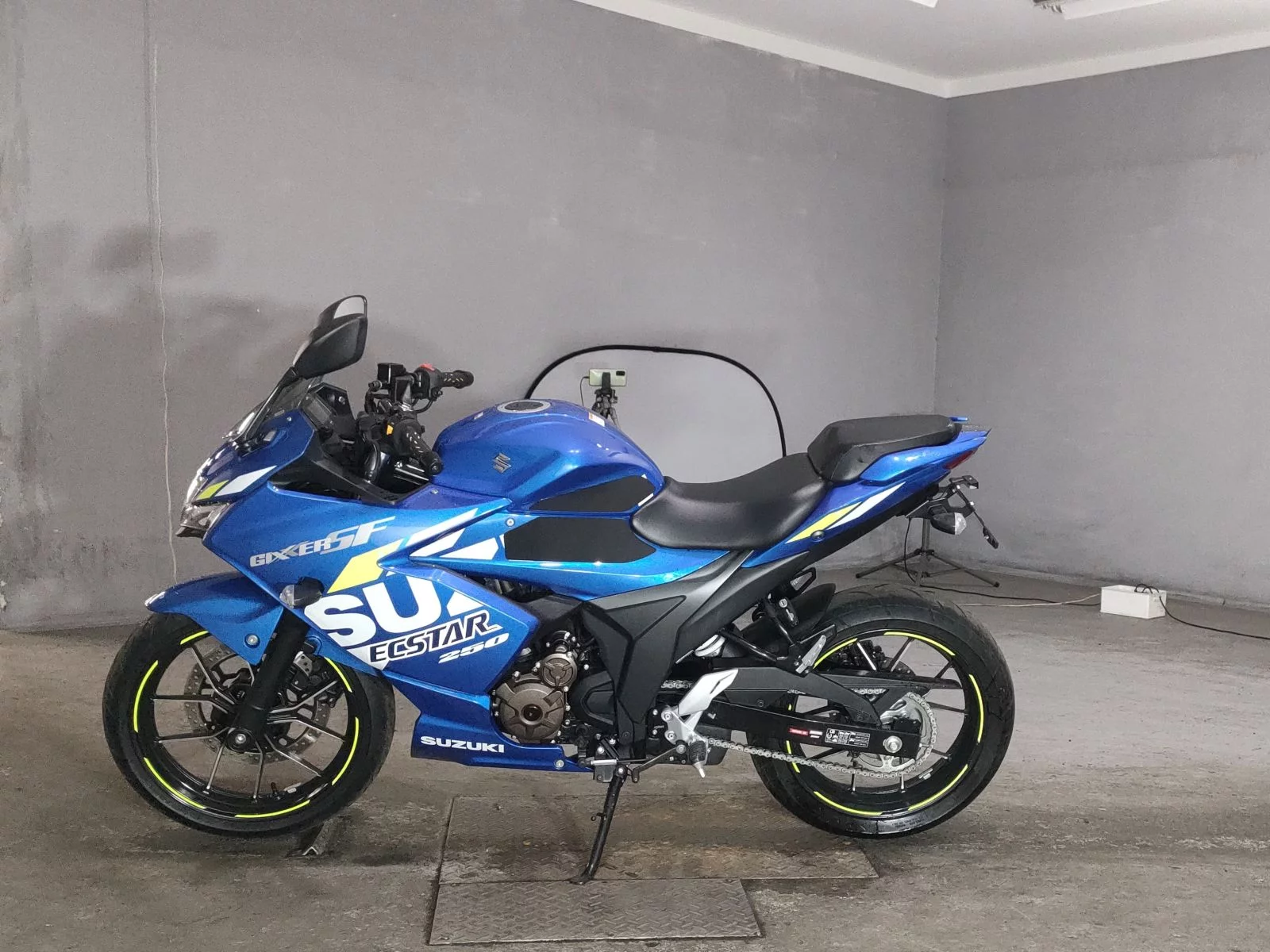 Suzuki JIKUSA-SF250  с аукциона в Японии