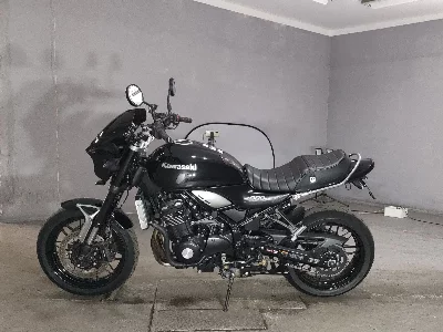 Kawasaki Z900RS