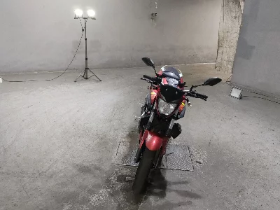 Yamaha MT-25