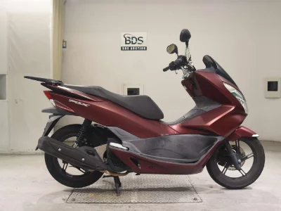 Honda PCX125-2