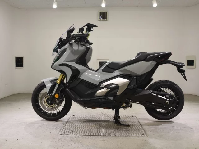 Honda X-ADV750-2  с аукциона в Японии