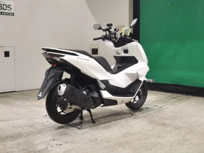 Honda PCX125-4