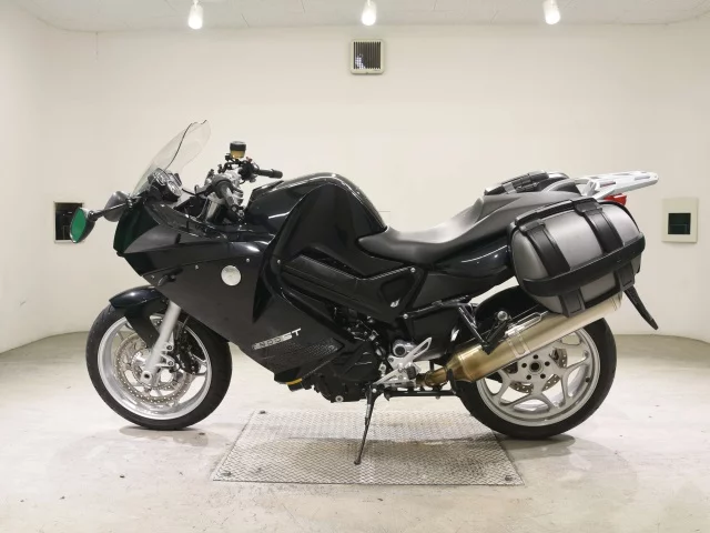 BMW BMW F800ST  с аукциона в Японии
