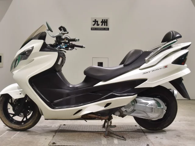 Suzuki SKYWAVE 250S-3  с аукциона в Японии