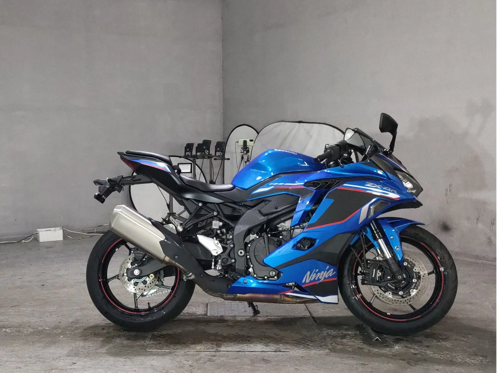 Kawasaki NINJA ZX-4R SE  с аукциона в Японии