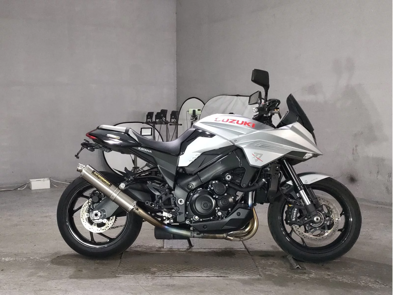 Suzuki KATANA  с аукциона в Японии