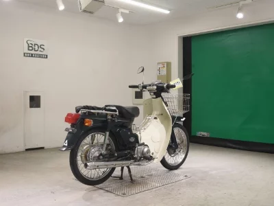 Honda C90