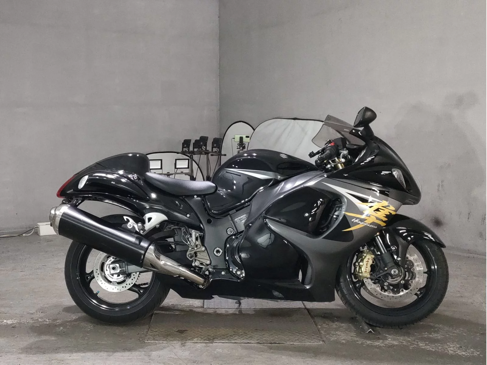 Suzuki GSX1300R HAYABUSA  с аукциона в Японии