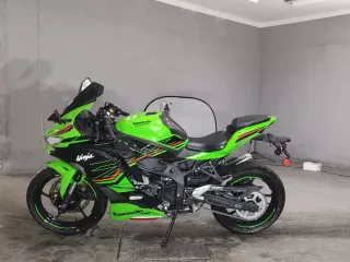 Kawasaki NINJA ZX-25R SE