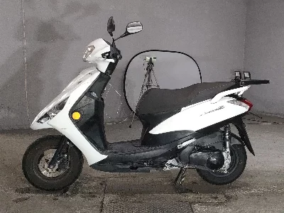 Yamaha AXIS Z