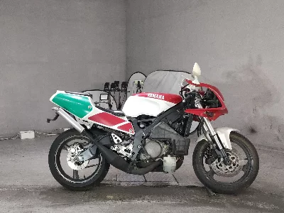 Yamaha TZR250R