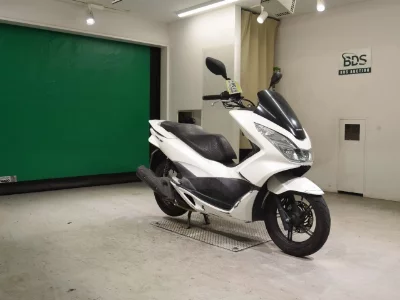 Honda PCX125-2
