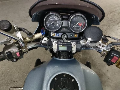 Kawasaki ZRX1100