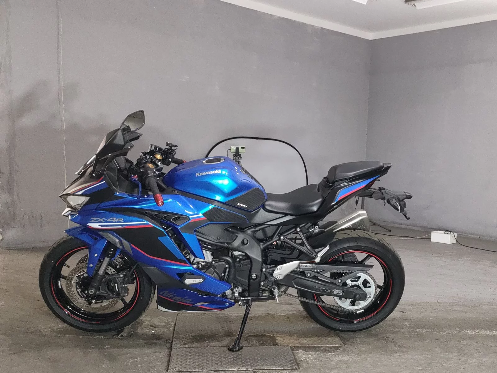 Kawasaki NINJA ZX-4R SE  с аукциона в Японии