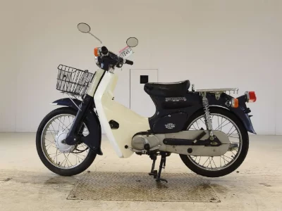 Honda C90