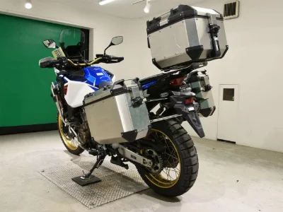 Honda CRF1100L AFRICA TWIN D