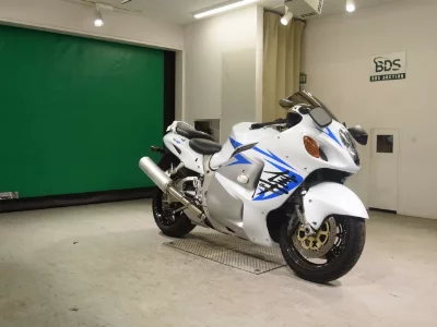 Suzuki GSX1300R HAYABUSA