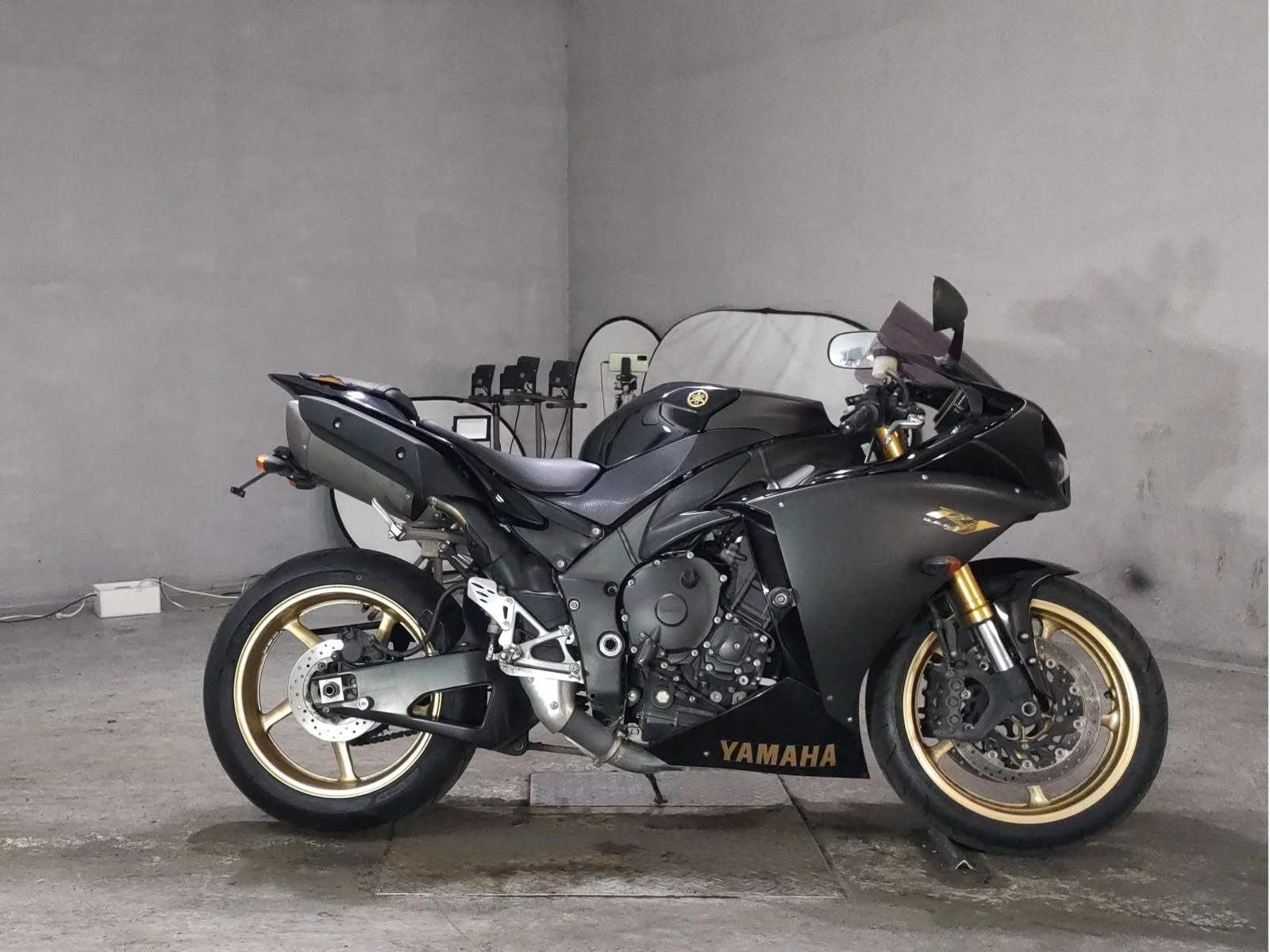 Yamaha YZF-R1  с аукциона в Японии