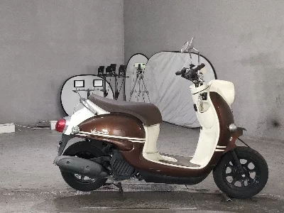 Yamaha VINO